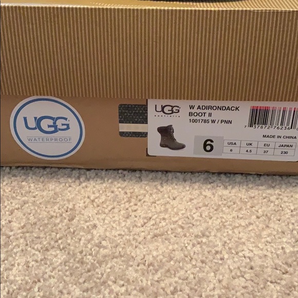 Women’s ugg boots - Picture 4 of 5